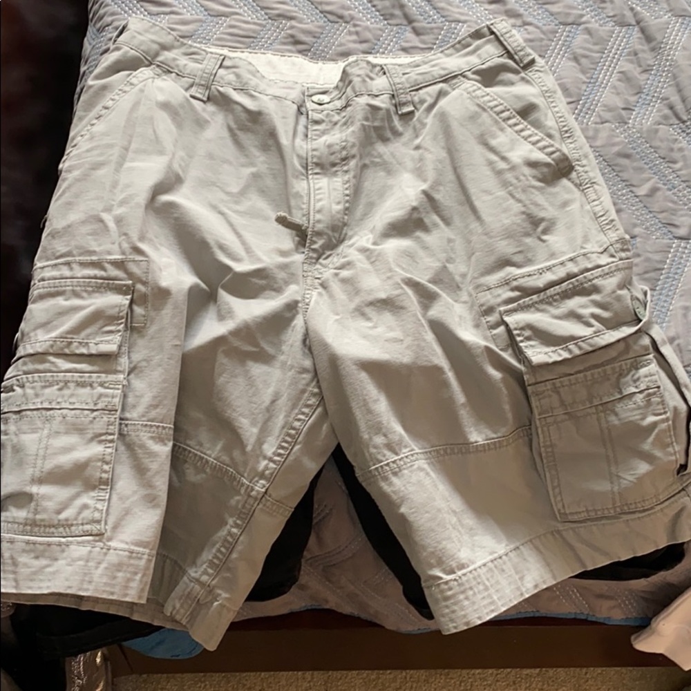 Levi’s Cargo Shorts